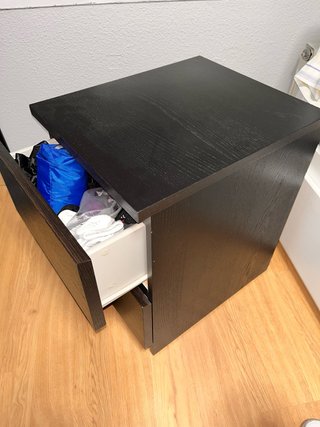 Mesita IKEA Malm 2 Cajones Negra