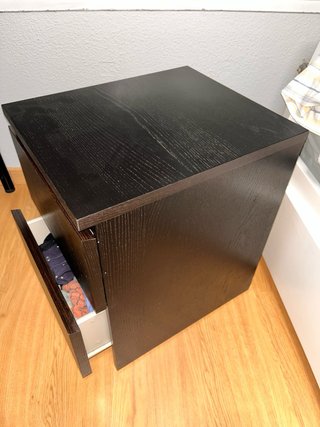 Mesita IKEA Malm 2 Cajones Negra