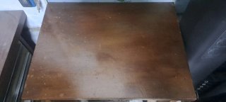 Máquina de Coser Antigua con Mueble
