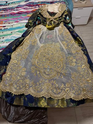 Traje de Fallera Azul y Oro