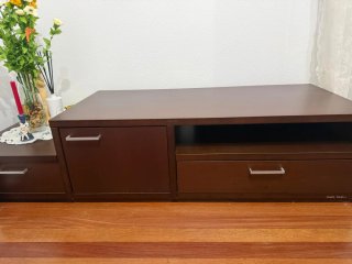 Mueble TV bajo de madera