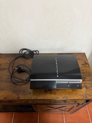 Console PlayStation 3 (PS3) con controller
