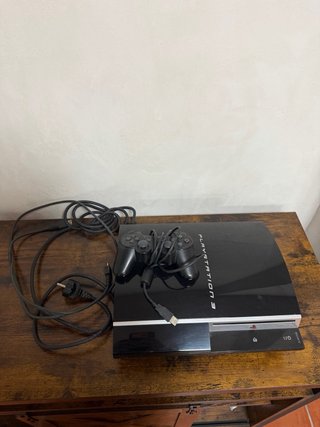 Console PlayStation 3 (PS3) con controller
