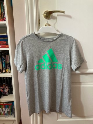 Camiseta Adidas Gris Logo Verde