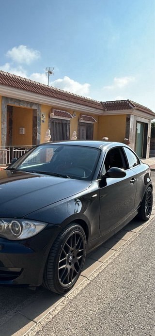 BMW Serie 1 Coupe E82 120d 177cv Negro - Etiqu