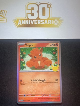 Vulpix 009/128 30c Holo 30 anniversario pokemon