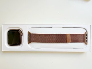 Apple Watch Series 4 44mm GPS + Cellular