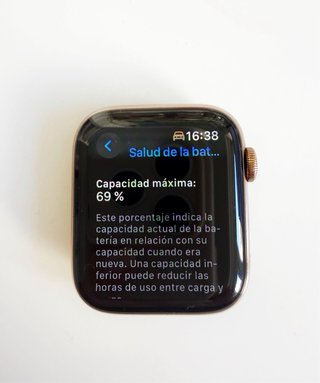 Apple Watch Series 4 44mm GPS + Cellular