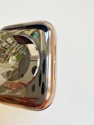 Apple Watch Series 4 44mm GPS + Cellular