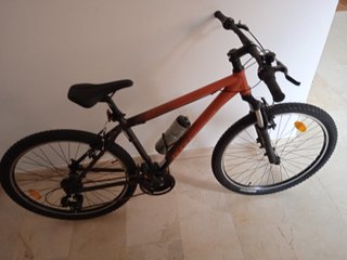 Ideal chicas, preciosa bici sin estrenar