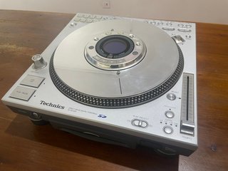 Technics SL-DZ1200 Giradischi Digitale Professionale