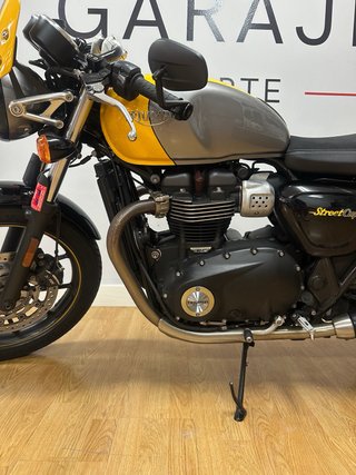 TRIUMPH STREET CUP 900