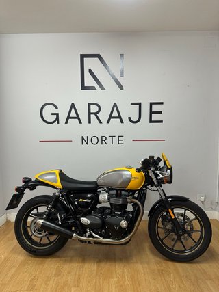 TRIUMPH STREET CUP 900
