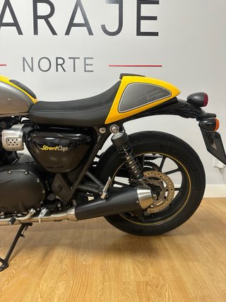 TRIUMPH STREET CUP 900