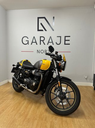 TRIUMPH STREET CUP 900