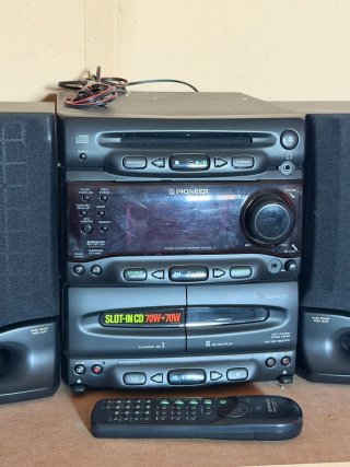 Minicadena Pioneer Negra