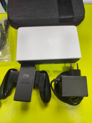 Nintendo Switch OLED + Micro sd 128 GB