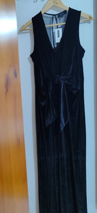 Mono de terciopelo negro Ideal para Fiestas.