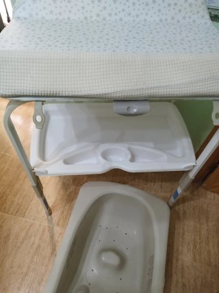 Cambiador bañera bebé 20€