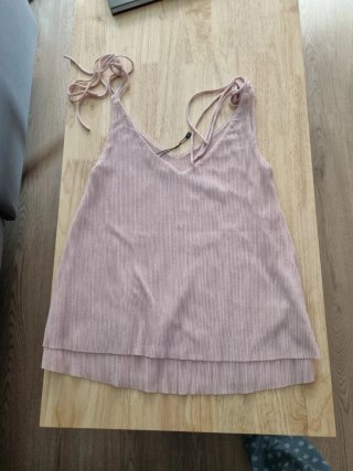 Blusa rosa tirantes lazo