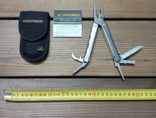 Multiherramienta Leatherman Kick.