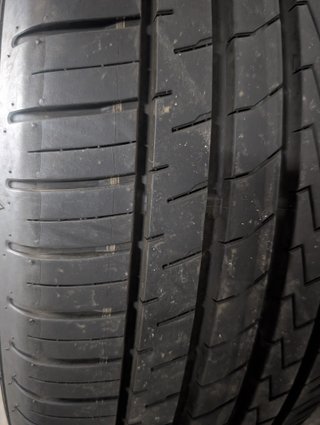 Neumáticos Falken 235/55R17 103H
