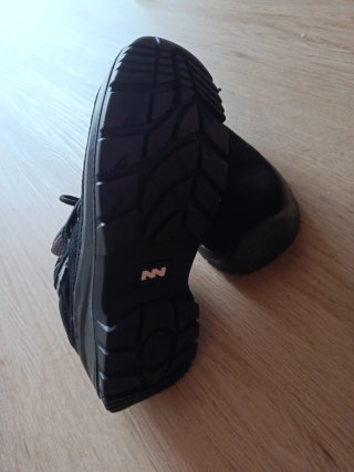 Zapatos de trabajo KINGSMANN con puntera de hierro