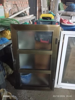 Ventana de Aluminio Bronce