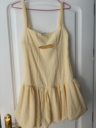 Vestido Corto Amarillo Zara