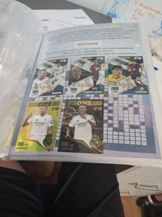 Álbum Megacracks 2025/26 Panini