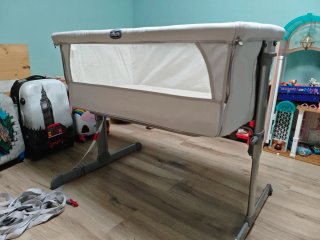 Minicuna Colecho Chicco con ropa de cama