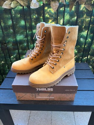 Scarponcini 7MILES in vera pelle beige Tg. 37