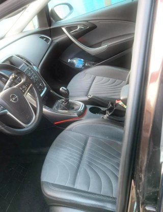 Opel Astra 2013