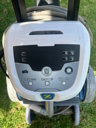 Robot Limpiafondos Zodiac