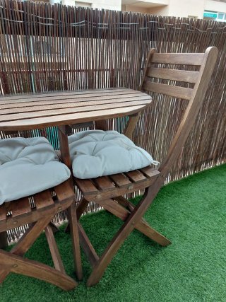 Mesa y 2 Sillas Plegables Ikea
