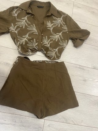 Conjunto Zara Blusa y Falda Pantalón xs