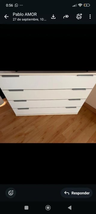 Habitació cabecero,2 comodas,2 mesitas,2 comodas