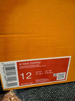 Nike Cortez Team Red Beige