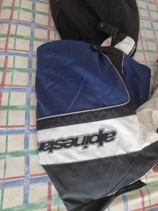 Chaqueta Alpinestars azul y negra