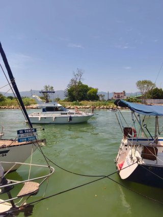 Barco Doqueve 900 Fly