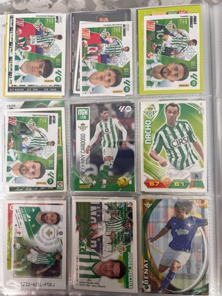 LOTE 2 — 54 CROMOS DEL BETIS