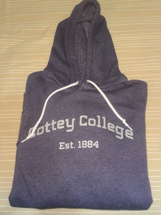 Lote Ropa: Lakers, Jordan, Quiksilver.. etc