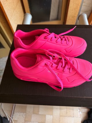 Zapatillas Skechers Fucsia Talla 40