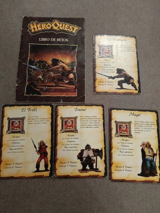 HeroQuest: Libro de Retos y Cartas de Personaje