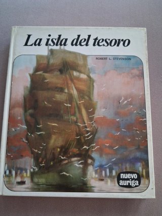 Libro juvenil La Isla del Tesoro.