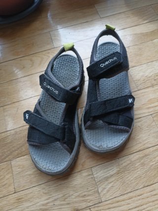 Sandalias de Piscina Quechua T30