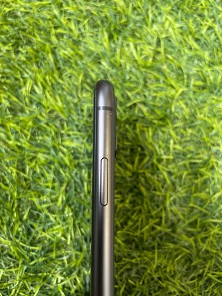 Apple iPhone 11 Multicolor