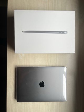MacBook Air A2179 Space Gray