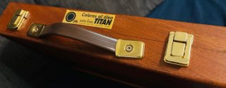 Maletín Pintura Titán 16 colores al óleo extrafino
