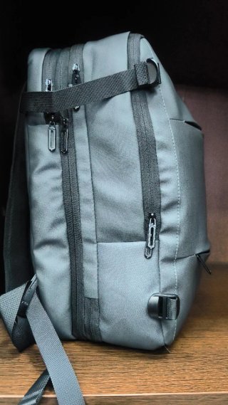 Mochila de cabina 40x26×23  expandible - equipaje